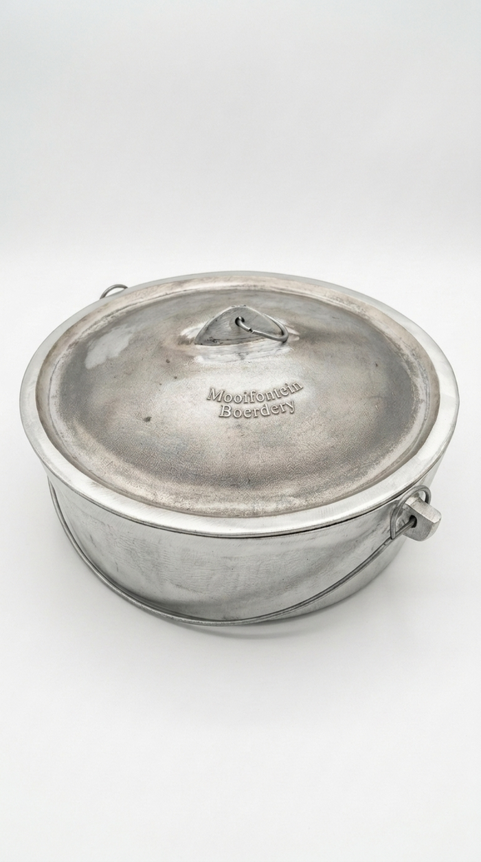 Brand on the lid